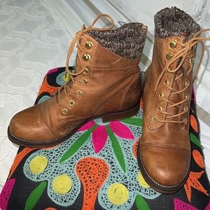 Women Steve Madden Brown Chukka Boots